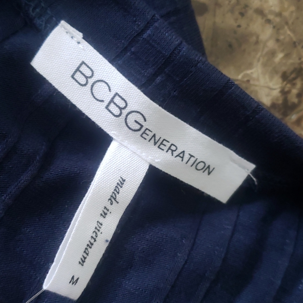 BCB Generation Ruffle-Trimmed Tank Top Size M - Picture 7 of 7